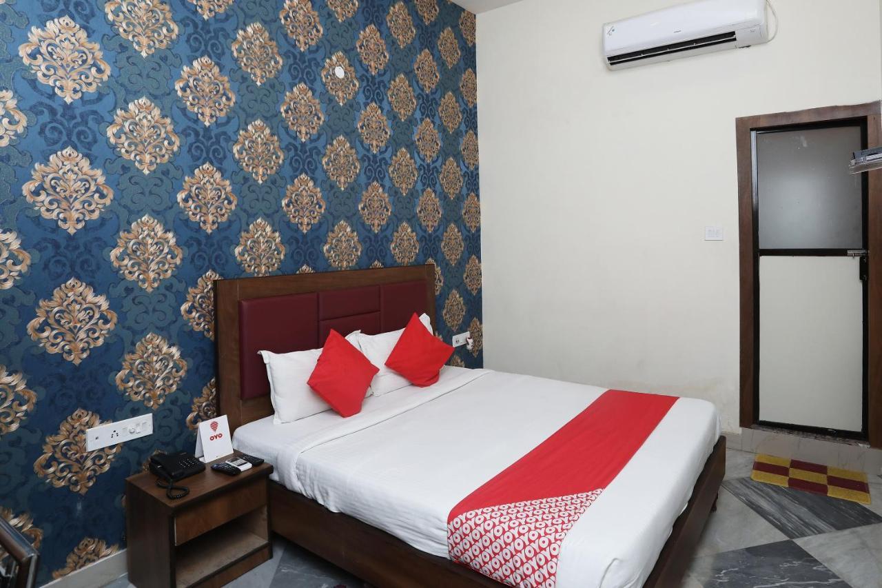 Flagship 13641 Elgin Terrace Hotel Alipur  Exterior photo